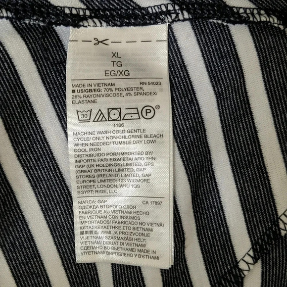 Gap Soft Ponte Skirt | Color Navy stripe | Size XL - Picture 7 of 8